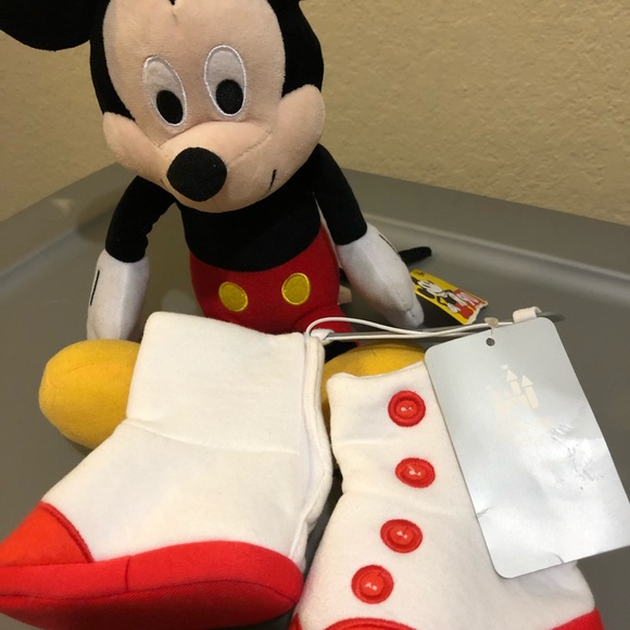 NWT Mary Poppins Disney Baby Slipper/booties - Picture 3 of 3